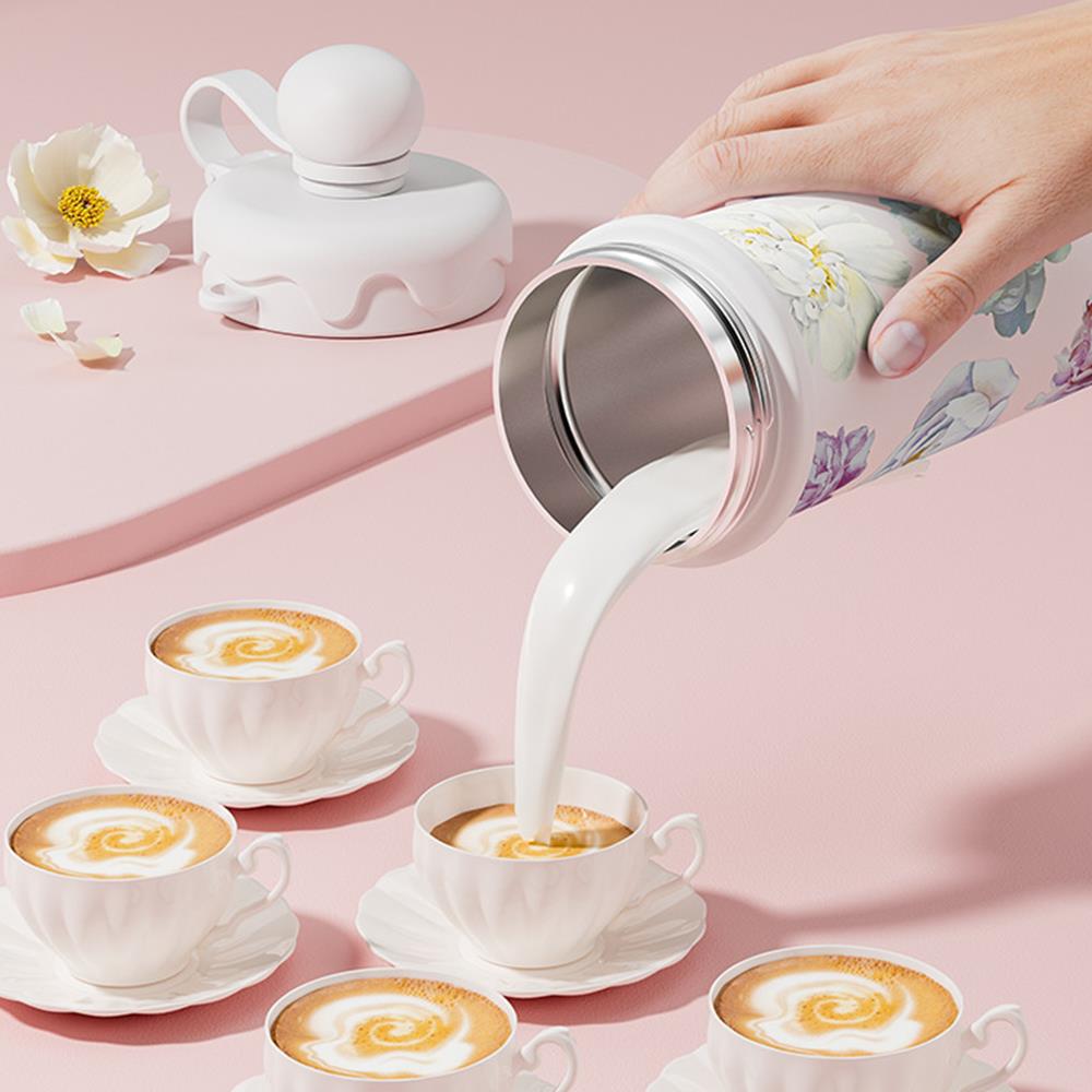 Floral Vacuum Straw Bottle with Tea Infuser – 680 ml